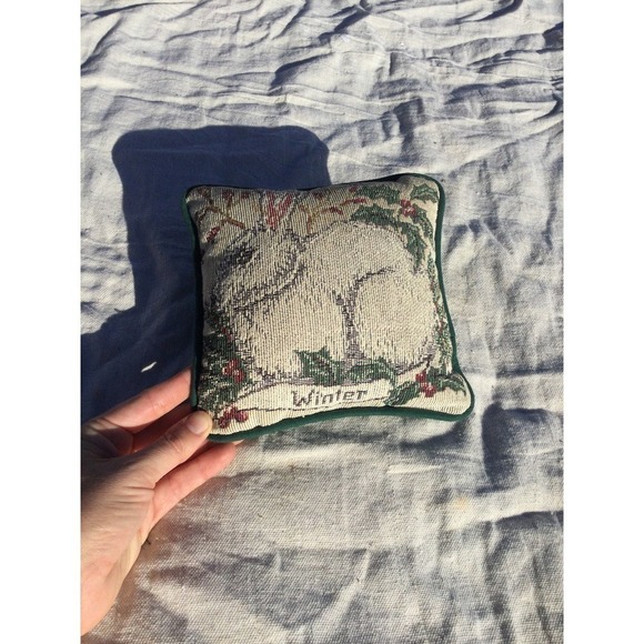 Vtg bunny square tapestry pillow 8” winter Easter rabbit farmhouse green white - Picture 2 of 7